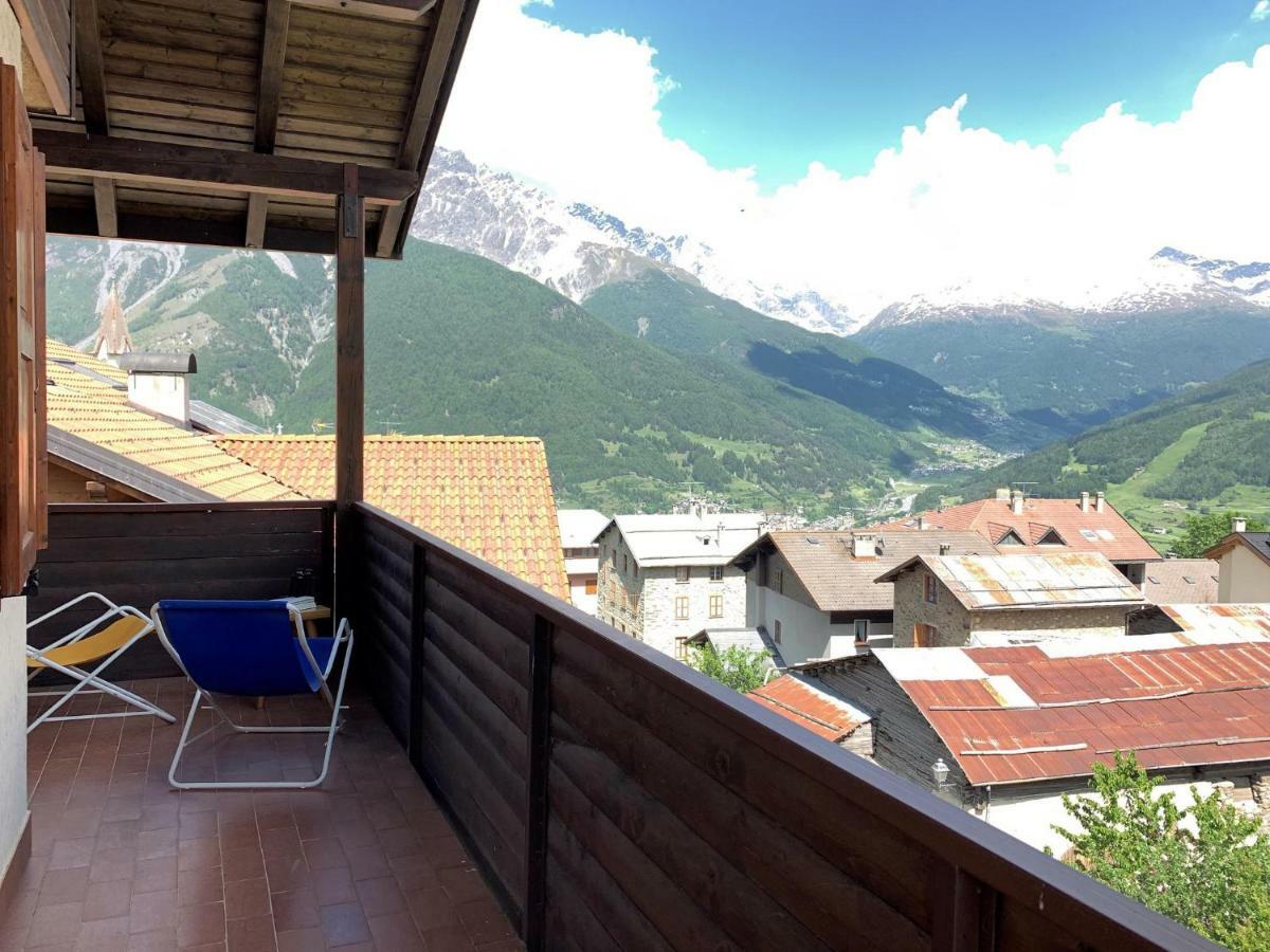 Appartamento Piccola Residenza by Holiday World Oga Esterno foto
